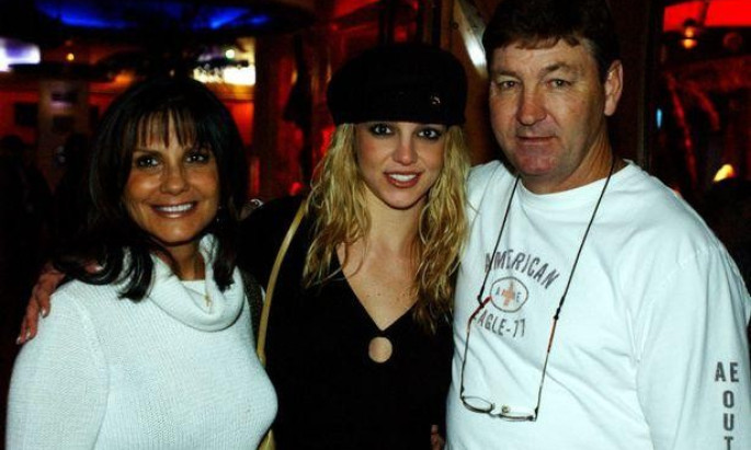 Drama không hồi kết của gia đình Britney Spears