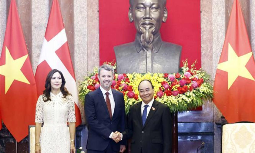 Chủ tịch nước Nguyễn Xuân Phúc tiếp Thái tử kế vị Đan Mạch