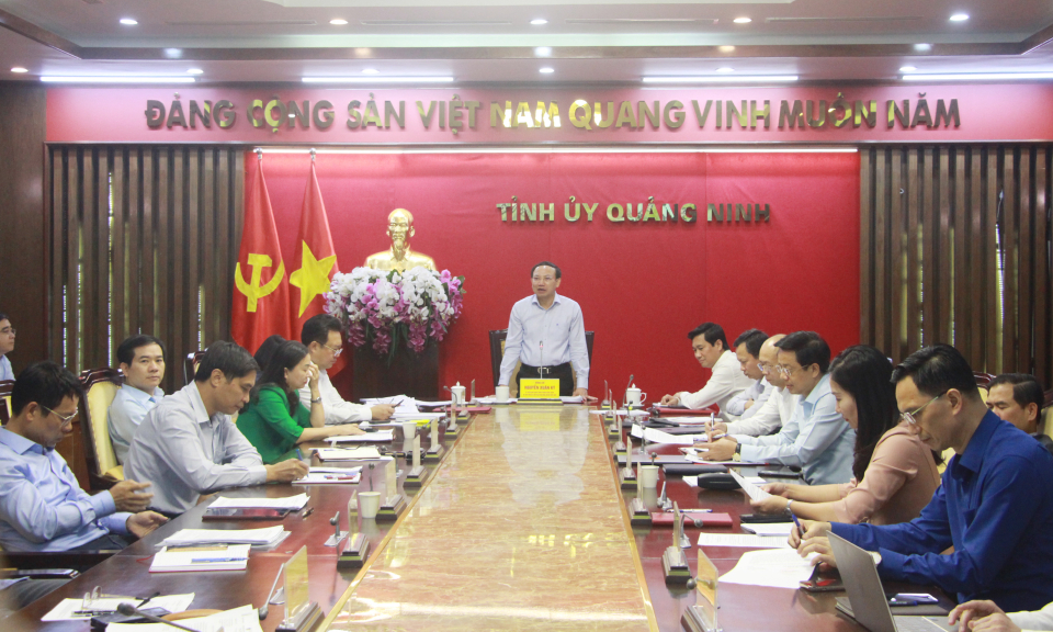 Giao ban Thường trực Tỉnh ủy