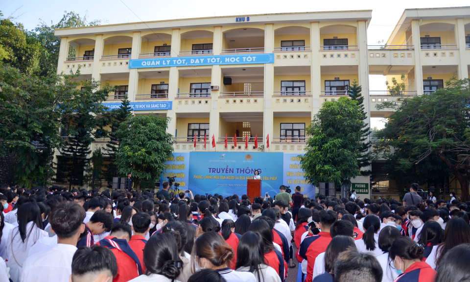 Truyền thông phòng, chống mua bán người