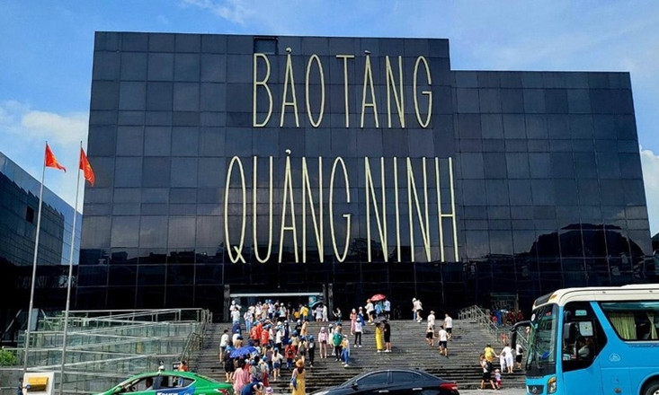 Quang Ninh aims to greet more than 11 million tourists in 2022