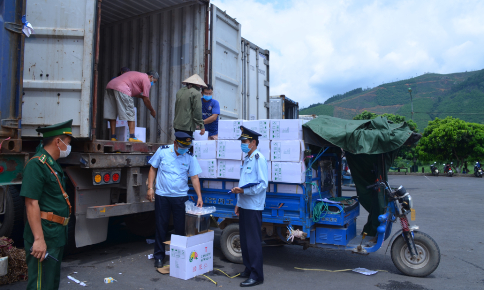 Quang Ninh strengthens fight against commercial fraud