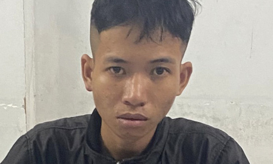 Hẹn ‘gặp nói chuyện’, thanh niên đâm dao vào ngực đối phương