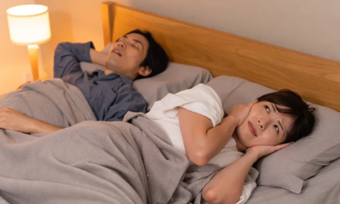 Lợi ích sức khỏe khi vợ chồng ngủ riêng