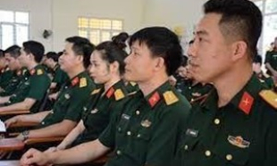 Sĩ quan dự bị cấp úy thì ai có thẩm quyền giải ngạch đối với họ?