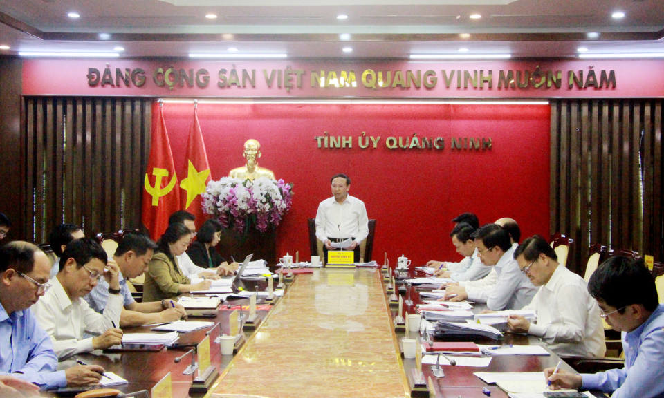 Giao ban Thường trực Tỉnh ủy