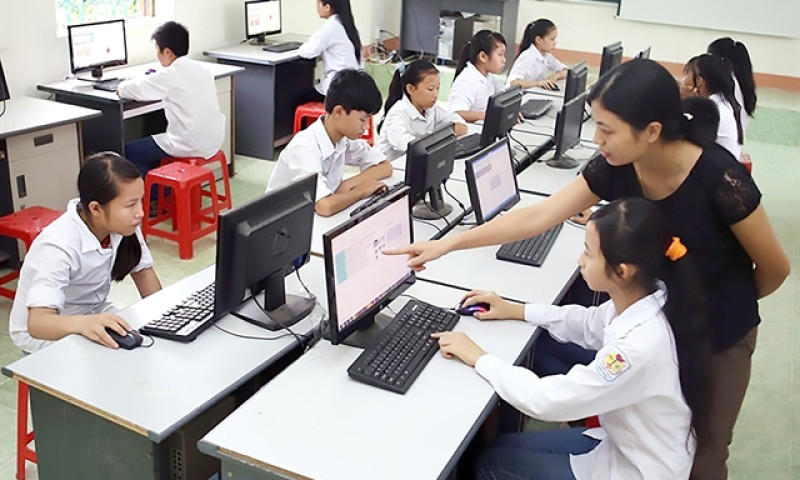 Improving human resources for ethnic groups, mountainous areas