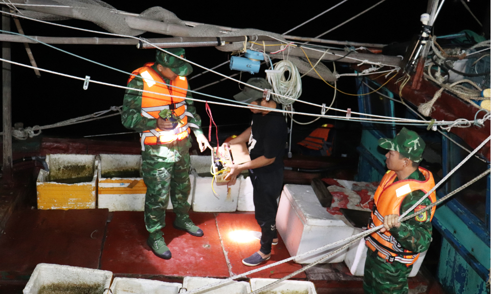 Quyết liệt ngăn chặn khai thác thủy sản tận diệt