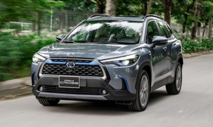 Toyota Corolla Cross bản chạy xăng chuẩn bị ngừng bán, chỉ còn bản hybrid