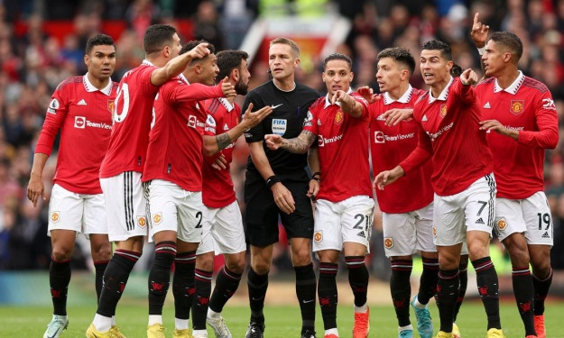 Man Utd nhận 2 án phạt liên tiếp từ FA