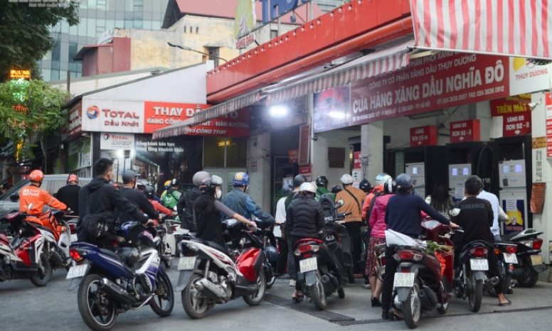 Ngày mai, giá xăng dầu trong nước dự báo tiếp tục tăng