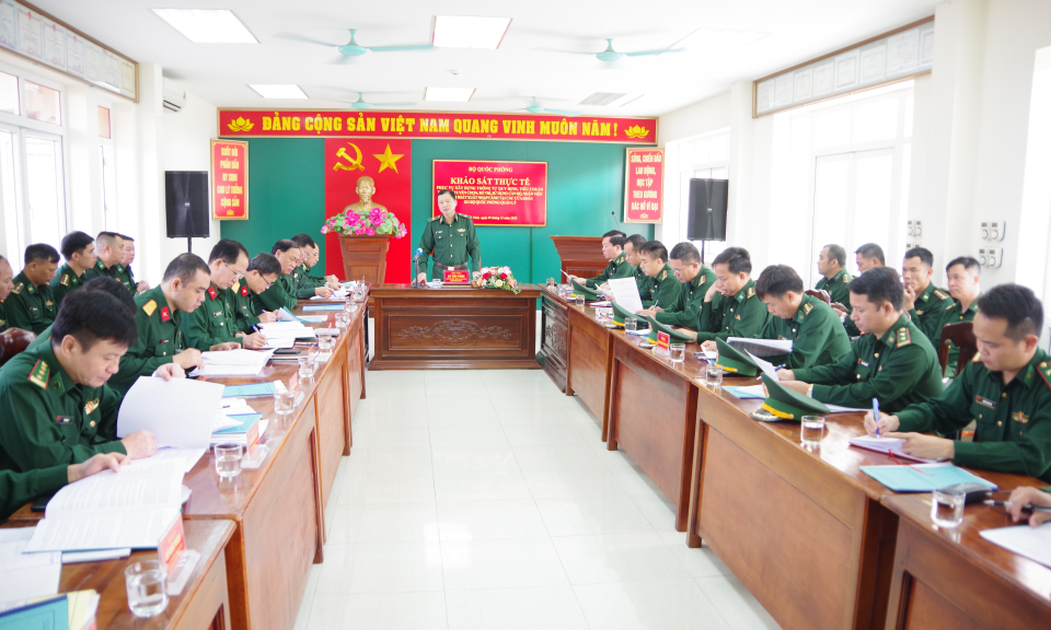 Đoàn công tác của Bộ Quốc phòng làm việc với BĐBP Quảng Ninh