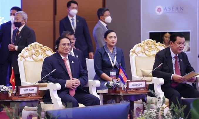 Thủ tướng tham dự các hoạt động trong khuôn khổ Hội nghị Cấp cao ASEAN