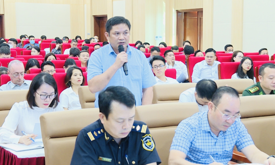 Bàn giải pháp thúc đẩy hoạt động XNK và logistics tại các cửa khẩu đường bộ