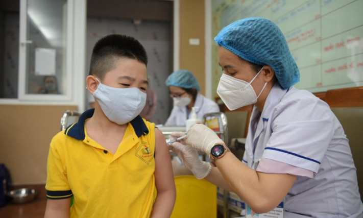 Đẩy nhanh tiến độ tiêm vaccine COVID-19 cho trẻ từ 5 đến dưới 12 tuổi