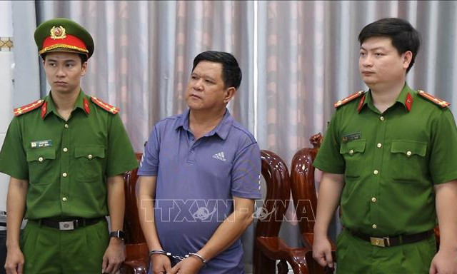 Bình Phước: Bắt giam một giám đốc để điều tra hành vi buôn lậu