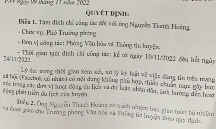 Lãnh đạo phòng văn hóa bị tạm đình chỉ vì đăng tin lên Facebook