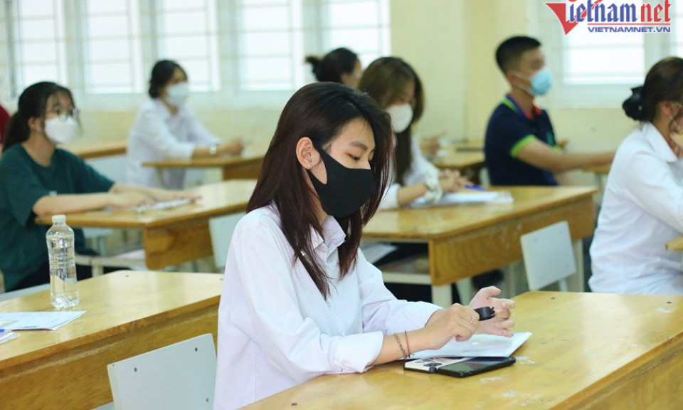 Bộ GD-ĐT ưu tiên xử lý, phê duyệt các cơ sở tổ chức thi IELTS, TOEFL