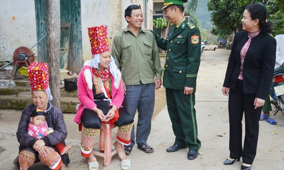 Chung tay giữ gìn, phát huy bản sắc các dân tộc