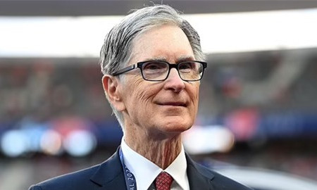 FSG sẵn sàng bán Liverpool với giá chỉ 2,7 tỷ bảng
