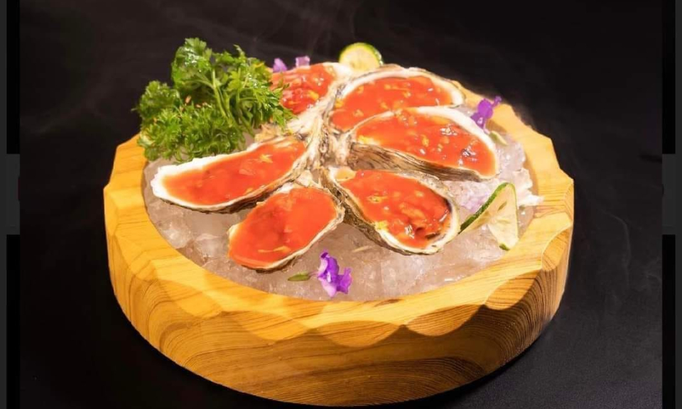 Hàu sữa Vân Đồn xốt kiểu Ý