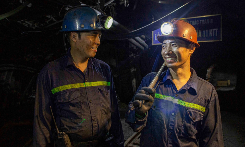 "Lớp thợ mỏ hôm nay luôn nêu cao tinh thần, truyền thống của cha anh đi trước"