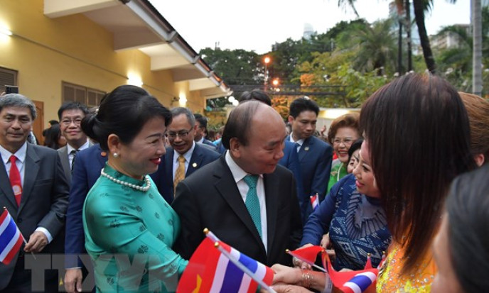 Chủ tịch nước Nguyễn Xuân Phúc thăm cộng đồng kiều bào tại Thái Lan