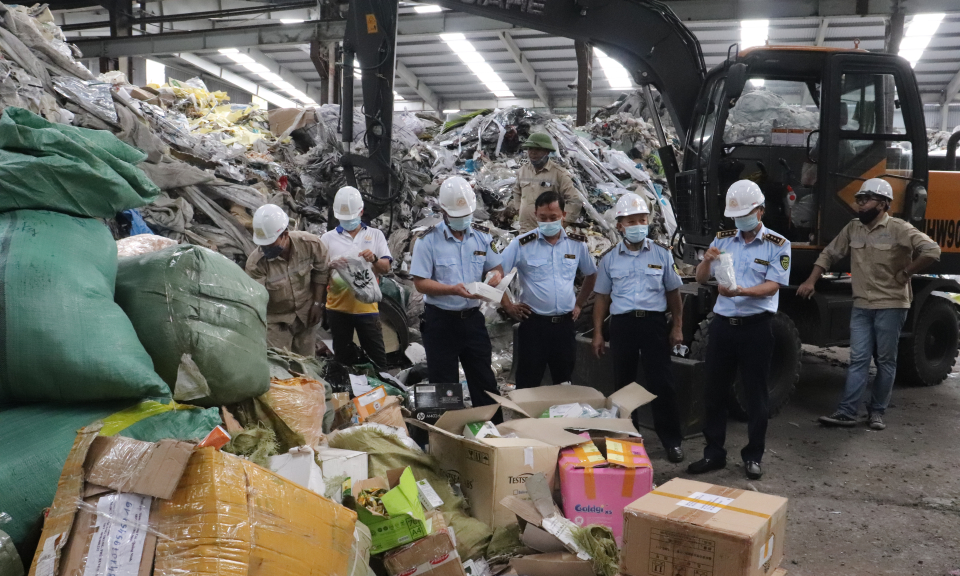 Cục QLTT tỉnh tiêu hủy hàng hóa vi phạm