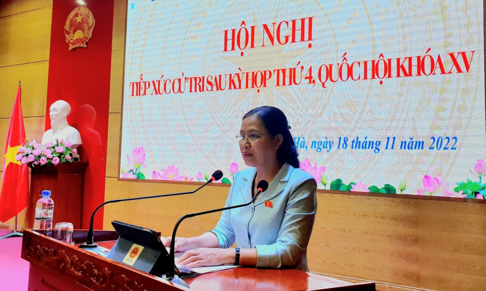 Đại biểu Quốc hội tiếp xúc cử tri sau kỳ họp thứ 4 tại huyện Đầm Hà, Hải Hà