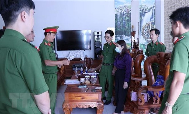 Tạm giam nguyên kế toán trưởng cùng 2 cán bộ CDC Bình Phước