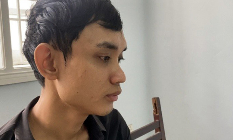 Bắt nghi phạm giật điện thoại của bé gái đang chơi trong nhà