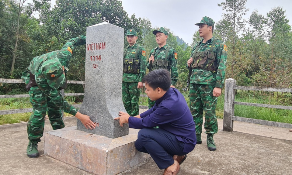 Dân vận khéo ở Đồn BPCK Hoành Mô