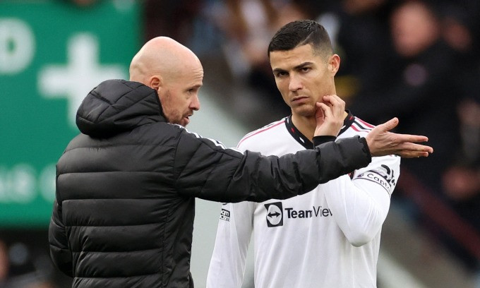 Ronaldo chia tay và không nhận bồi thường từ Man Utd