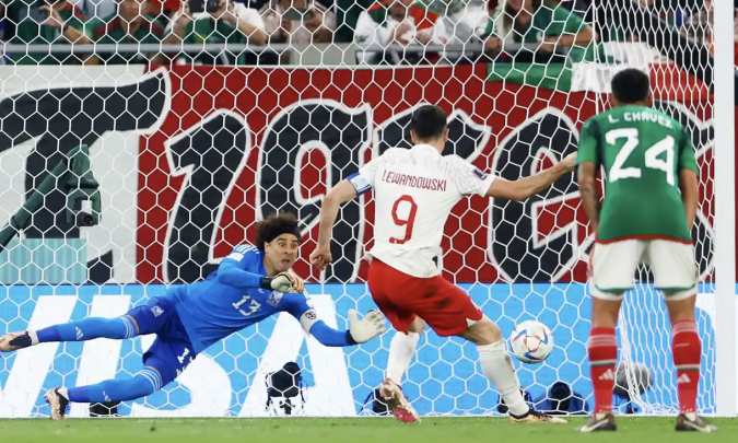 Lewandowski hỏng phạt đền trong trận hòa của Ba Lan