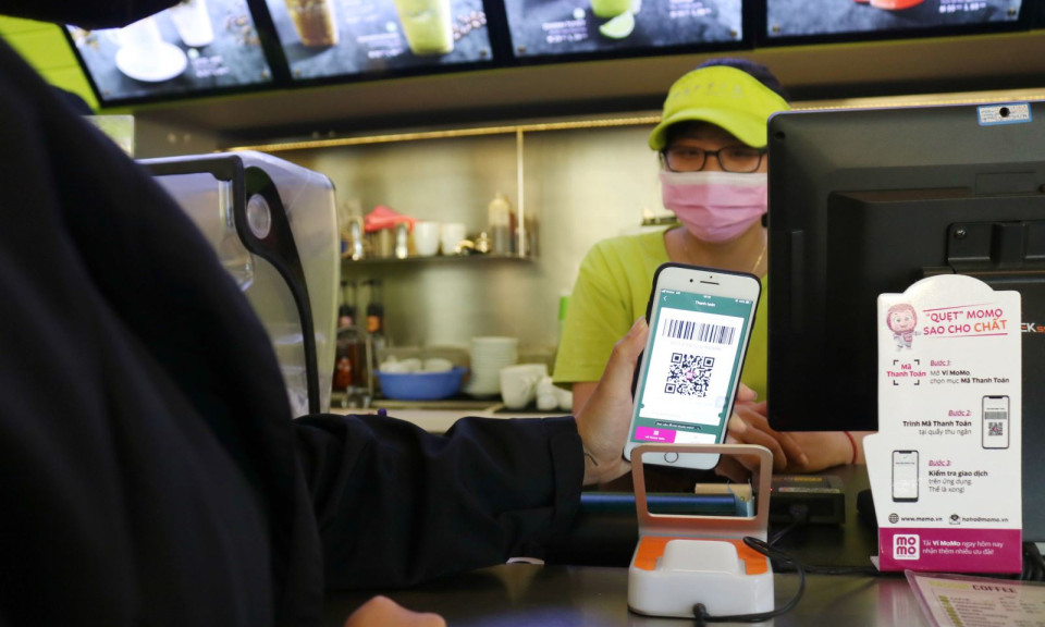 Thanh toán qua mã QR 'lên ngôi'