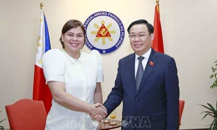 Chủ tịch Quốc hội Vương Đình Huệ hội kiến Phó Tổng thống Philippines Sara Duterte