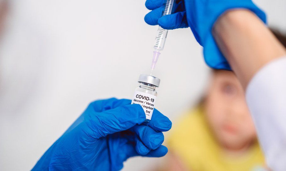 Phần Lan thay đổi khuyến nghị tiêm vaccine ngừa COVID-19 cho trẻ em dưới 12 tuổi