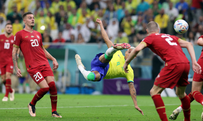 Brazil thắng Serbia nhờ siêu phẩm