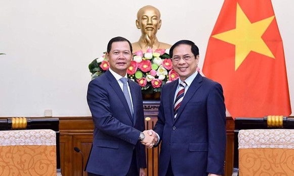 Việt Nam hỗ trợ Lào đảm nhiệm thành công vai trò Chủ tịch ASEAN