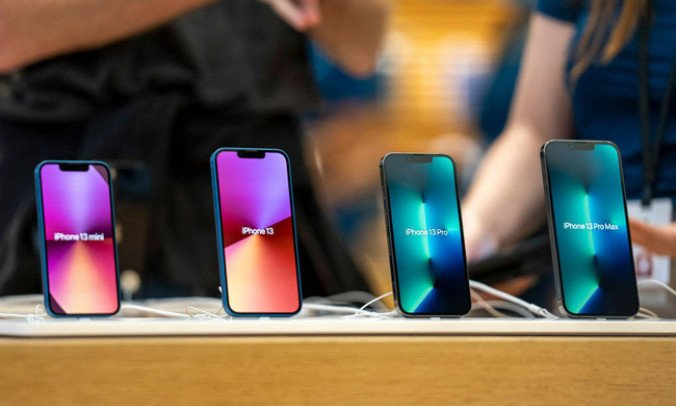 iPhone bị thu giữ tại Brazil do không bán kèm bộ sạc