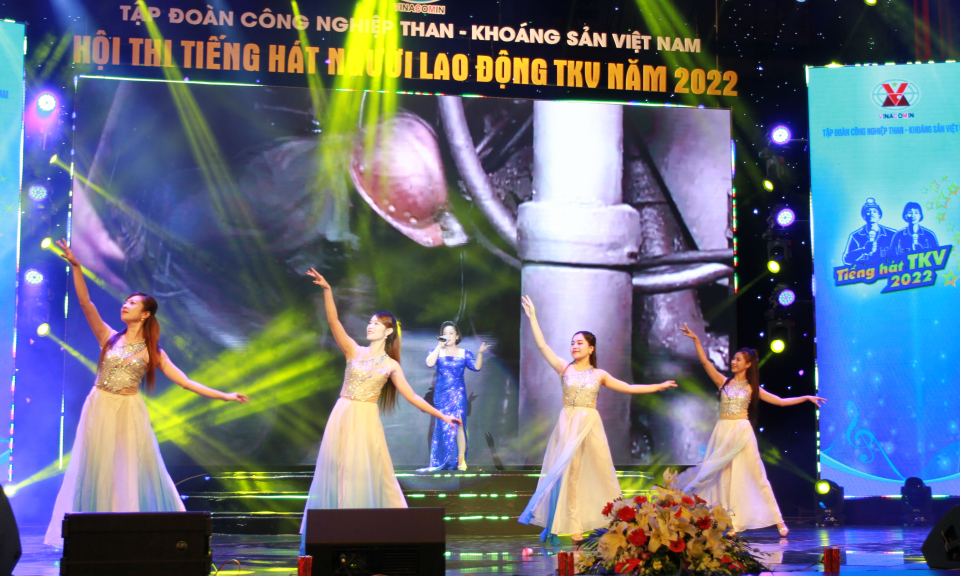 Tuyển than Hòn Gai chăm lo đời sống tinh thần cho người lao động