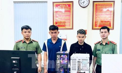 Giả làm cao thủ hacker để lừa nhiều người sử dụng mạng xã hội