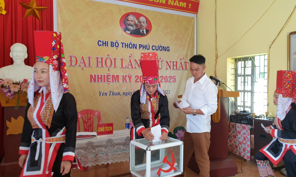 Ảnh với chú thích