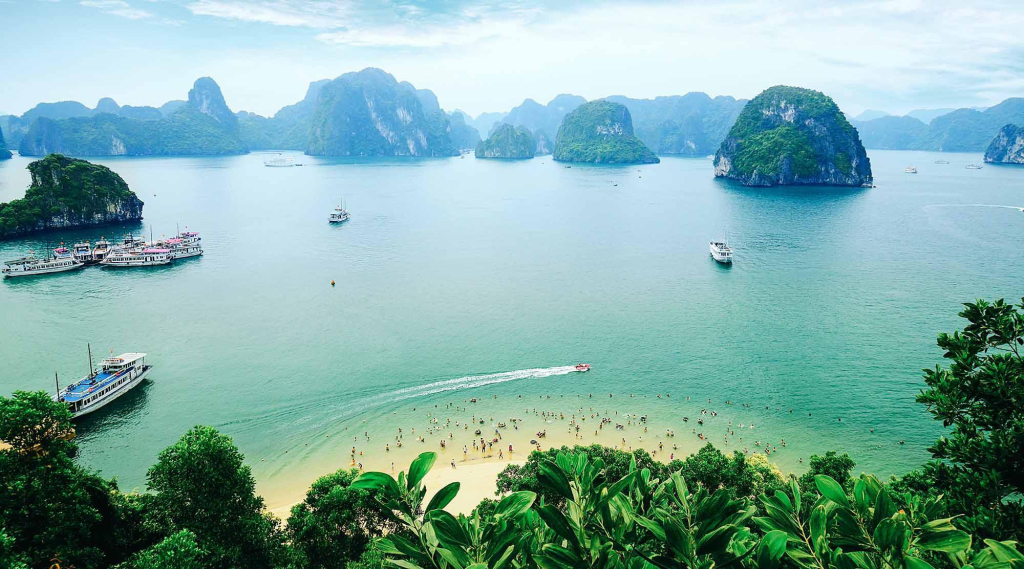 Ha Long Bay