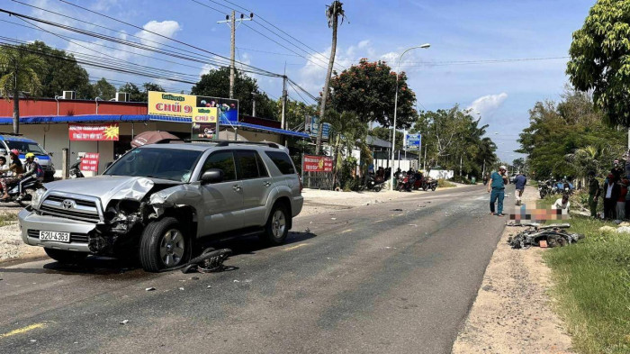 Xe máy đối đầu ô tô, nữ đầu bếp tử vong thương tâm ở Bình Thuận 1