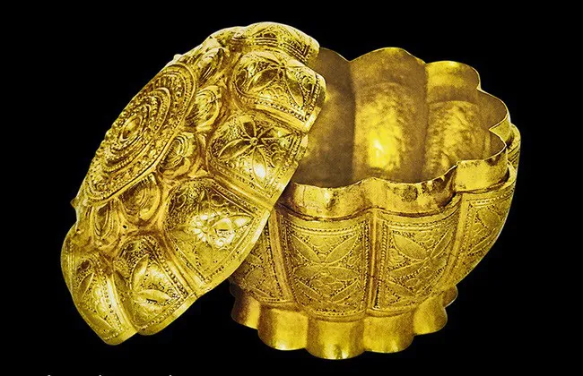 Chiếc hộp vàng Ngọa Vân –một biểu tượng của Phật giáo Trúc Lâm –đã được công nhận là Bảo vật Quốc gia.