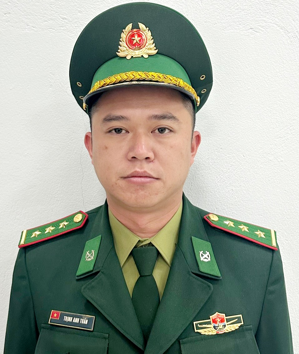 Thượng úy Trịnh Anh Tuấn