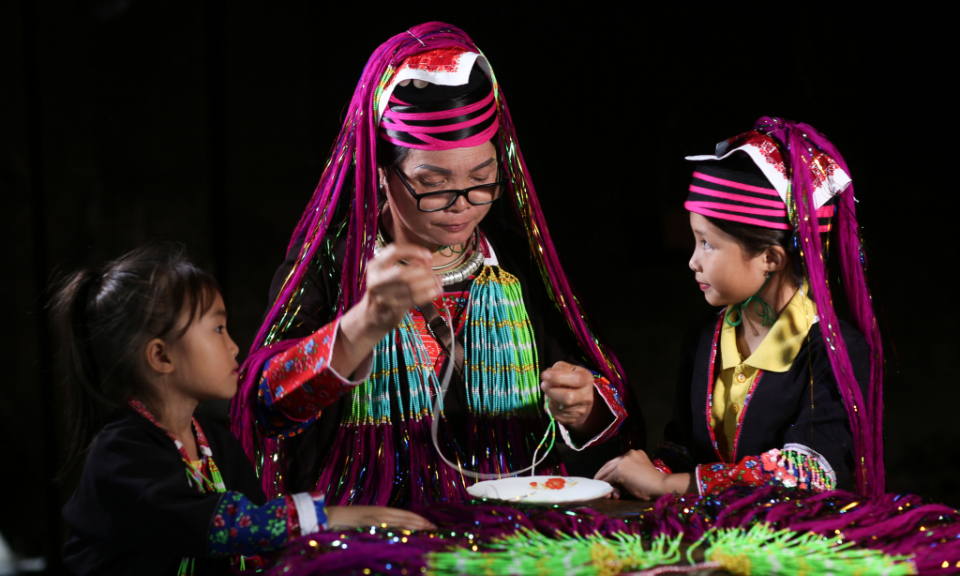 Tailoring practices at mountainous hamlet