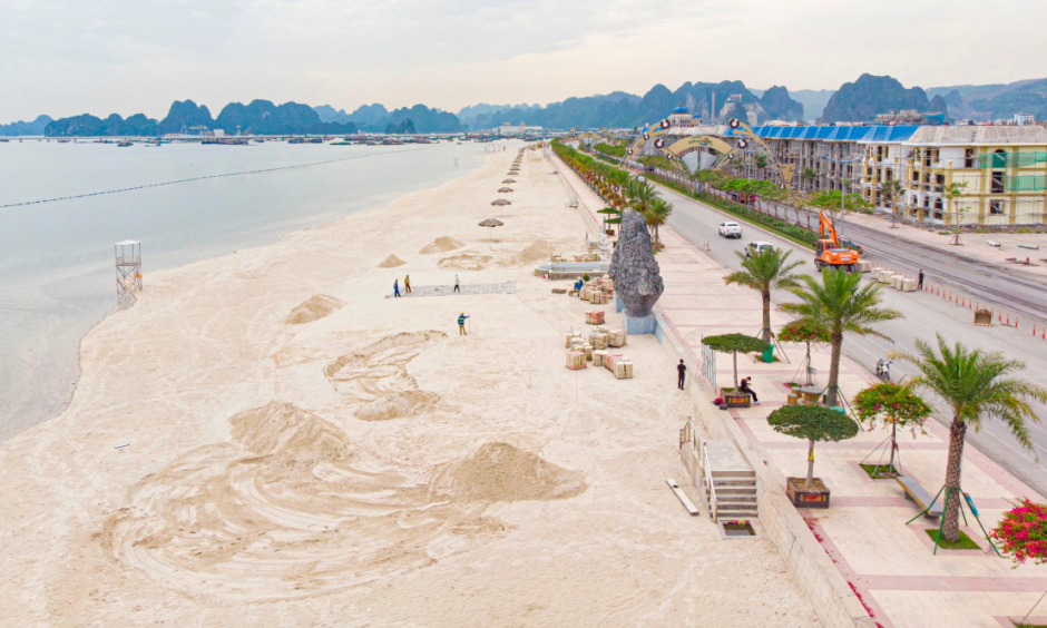 Hiệu quả kép trong việc sử dụng đất đá thải mỏ làm vật liệu san lấp