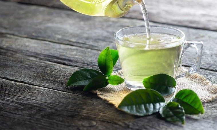 Trà xanh tốt nhưng đại kỵ với những người này